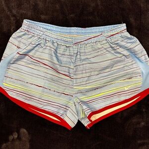 LADIES NIKE CRI FIT RUNNING SHORTS SIZE MEDIUM